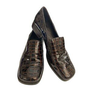 Mallory Women Size 10M Brown  Leather Crocodile Embossed Loafers  Brazil